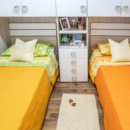 Aperta Campagna Tatil Evi
